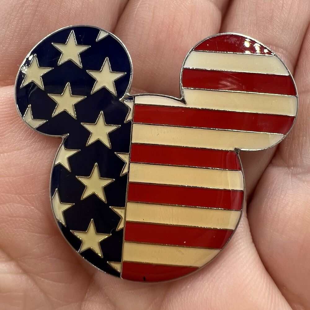 2001 Disney Mickey Mouse Red White And Blue American Flag 9/11 Remembrance Pin